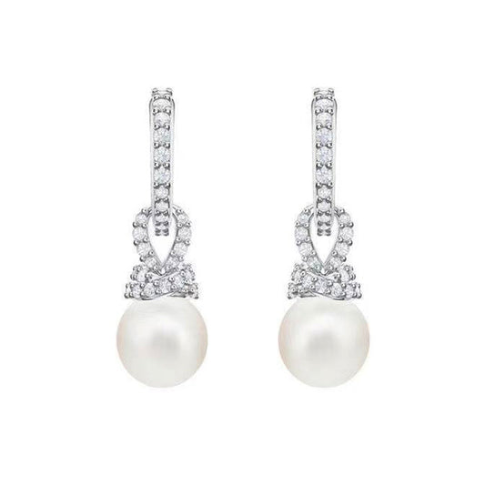 Elegant And Temperament, A More Elegant And Intellectual Pearl Jewelry With Diamonds
