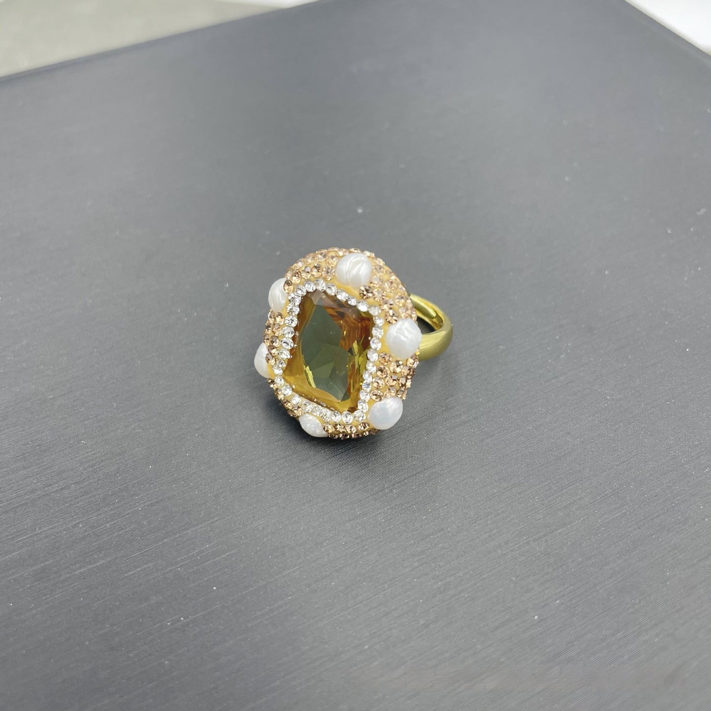 Light And Luxury Photosensitive Stone Jewelry