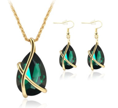Criss Cross Pendant,  Necklace, and Earrings Set Nostalgic Crystal Holiday Party and Wedding Supplies