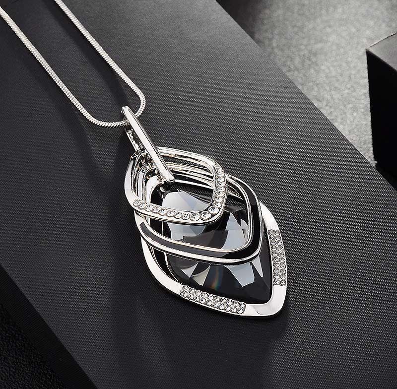 Long Necklaces & Pendants for Women
