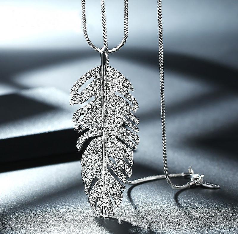 Long Necklaces & Pendants for Women