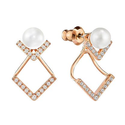 Elegant And Temperament, A More Elegant And Intellectual Pearl Jewelry With Diamonds