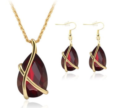 Criss Cross Pendant,  Necklace, and Earrings Set Nostalgic Crystal Holiday Party and Wedding Supplies