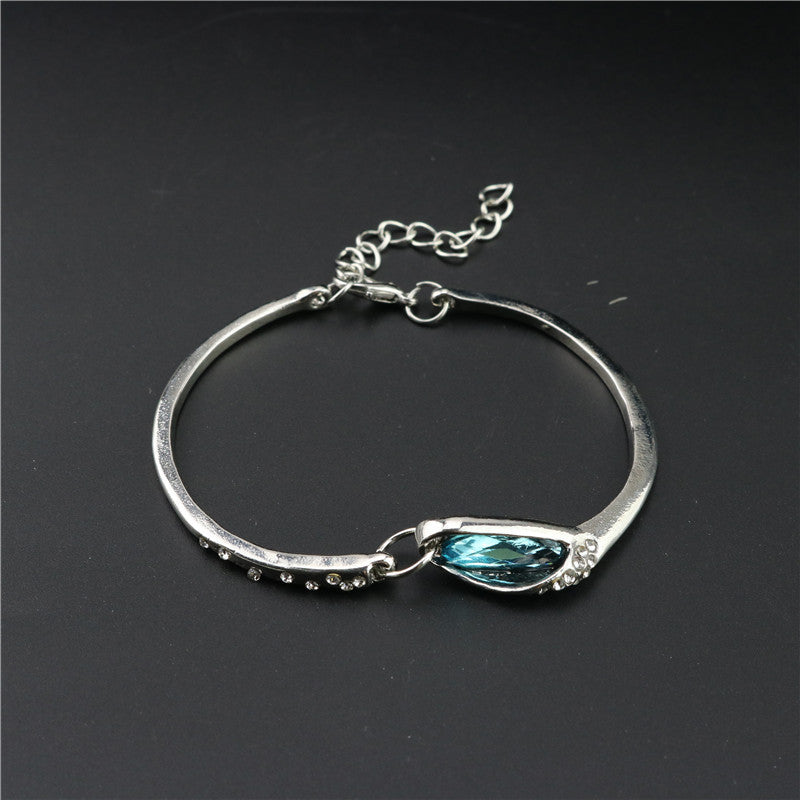 Three-Piece Necklace Set