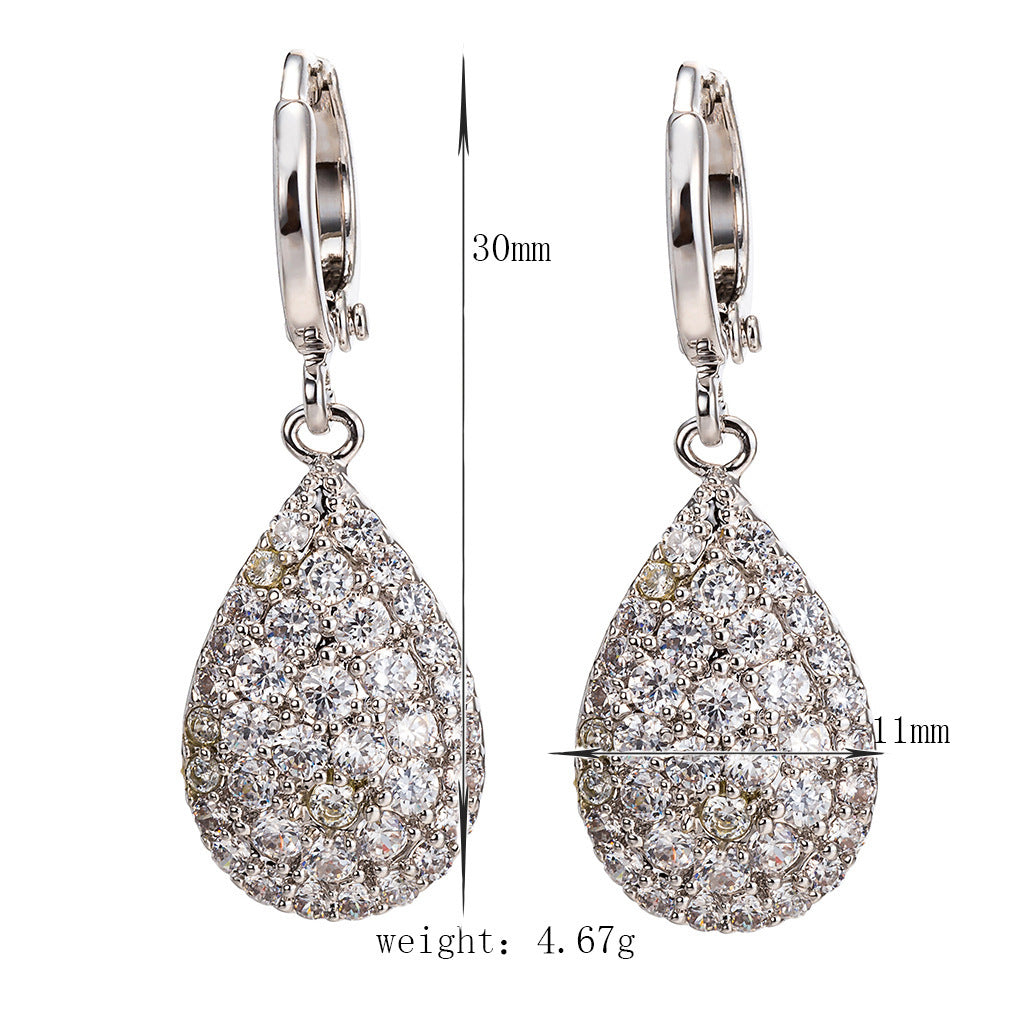 Drop-Shaped Necklace