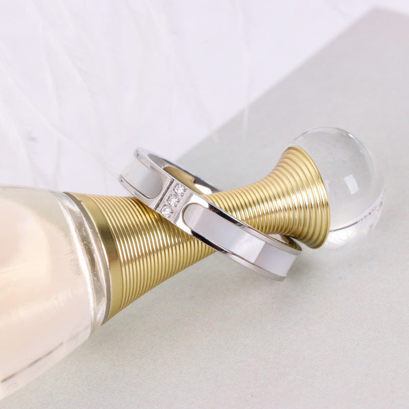 Fashion Three Diamond Shell Ring